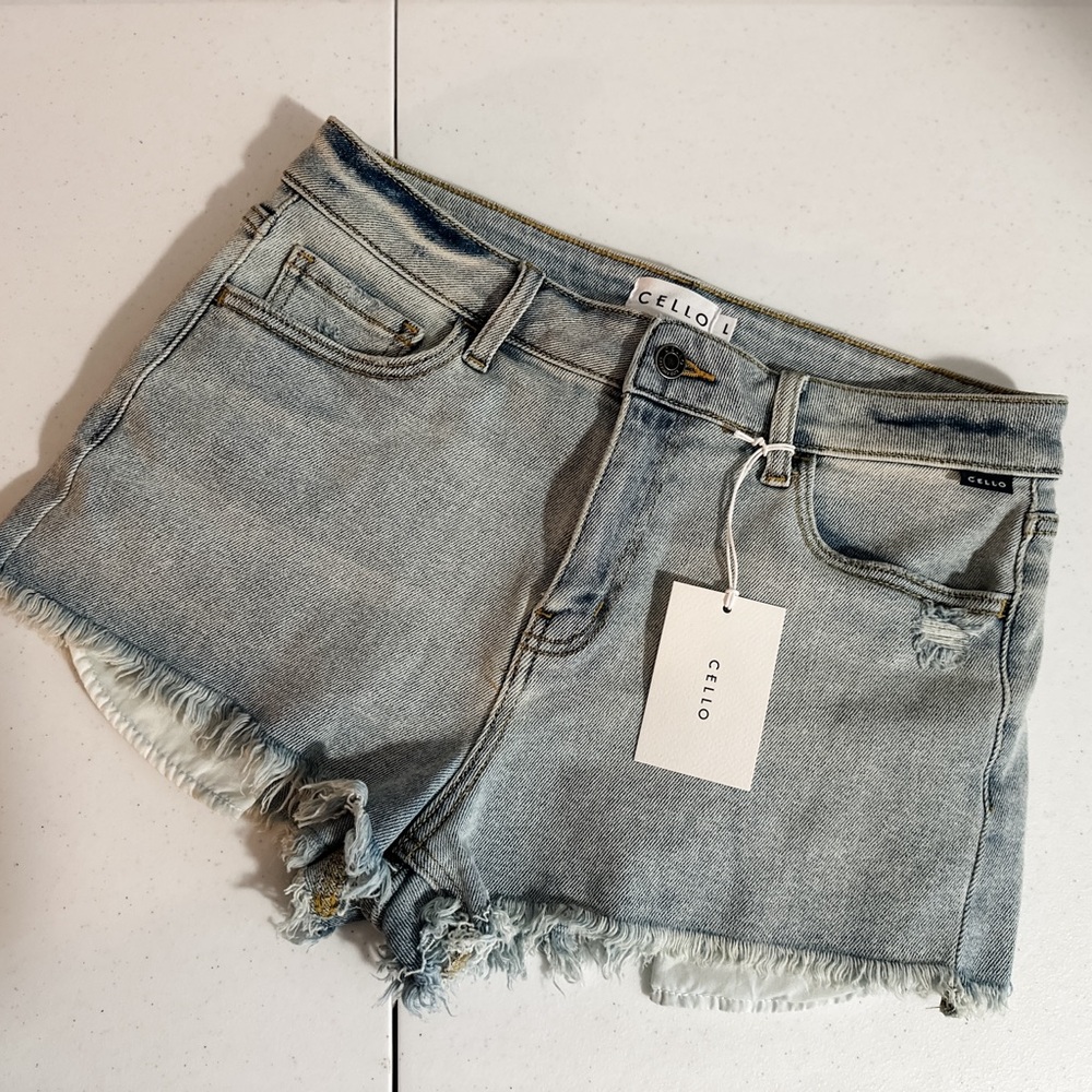 Lightwash Cello Shorts